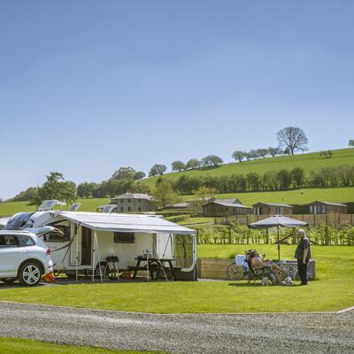 5 star caravan site Mid Wales